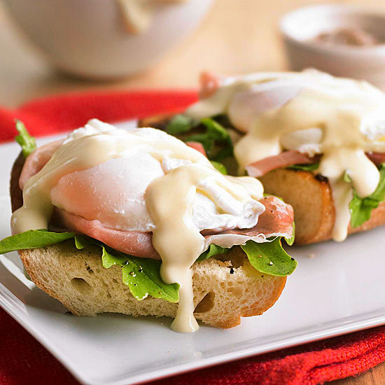 Easy Eggs Benedict Breakfast Recipe