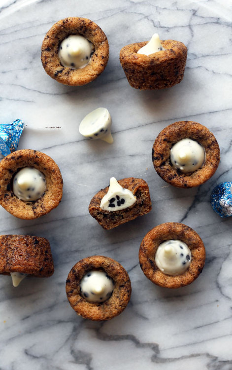Cookies and Cream Cookie Cups Leelalicious