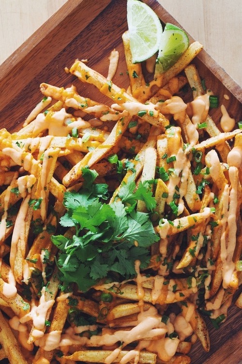 Chipotle lime fries / RecipesourceClick here for more vegan food inspiration!